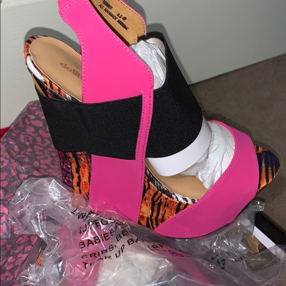 Hunter Pink wedges